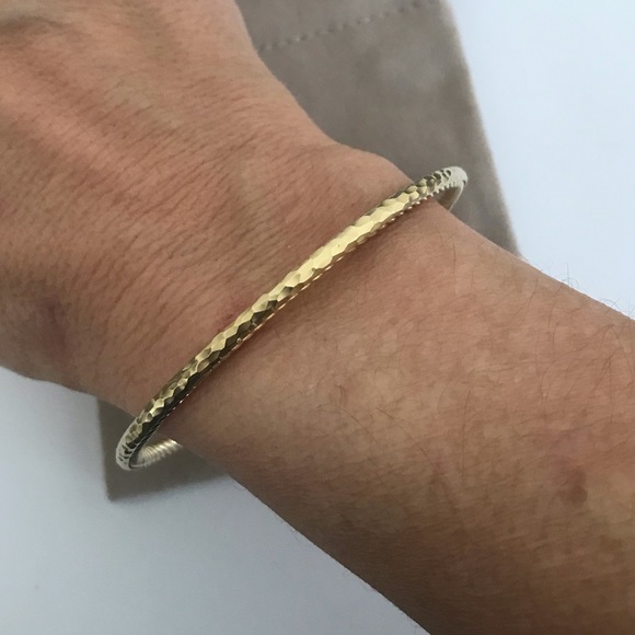 David Yurman 18k Gold Hammered Cable Bracelet - Picture 3 of 8